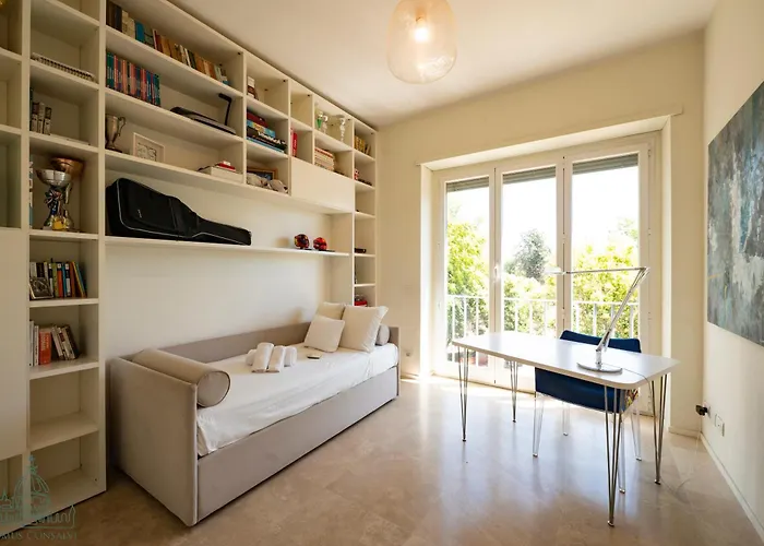 Domus Consalvi - Ponte Milvio Apartment *