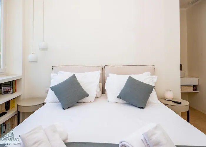 Domus Consalvi - Ponte Milvio Rome