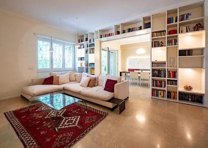 Domus Consalvi - Ponte Milvio Apartment *